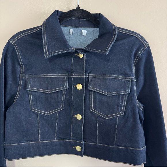 Cropped Denim Dark Wash Trucker Jacket Stretch Knit Comfy Size XS Lightweight - Picture 5 of 7
